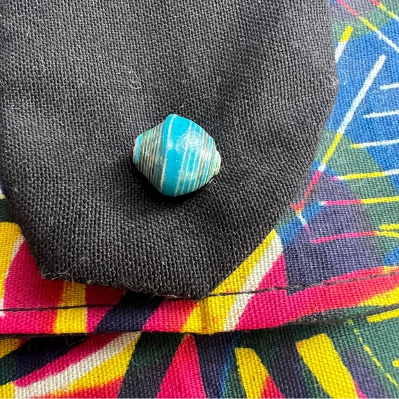 Blue BeautyBag/Wristlet that looks Handmade - Picture 3 of 7